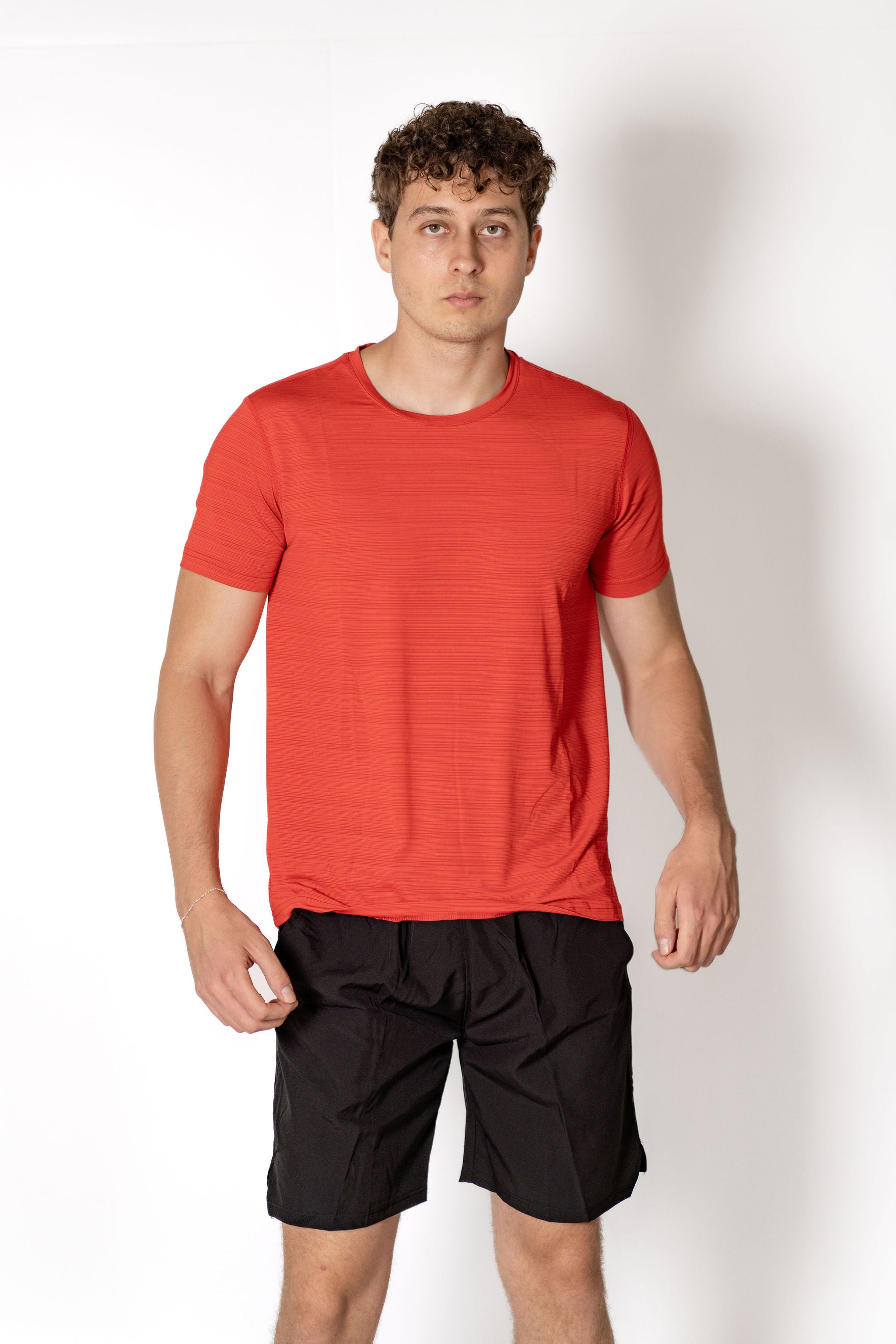 Venture Gym Tee - Rojo