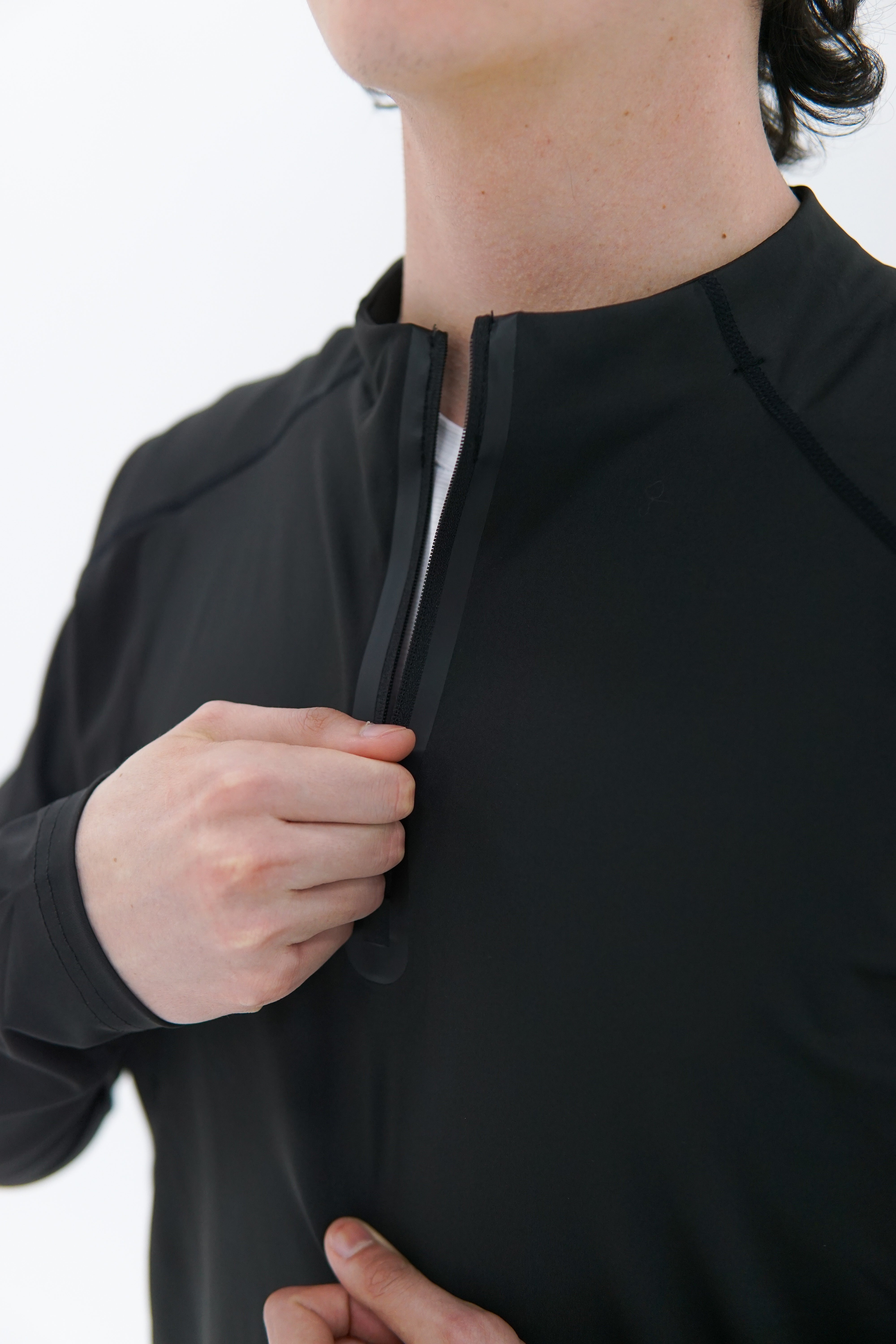 Sport Tech Performance Sweater - Negro