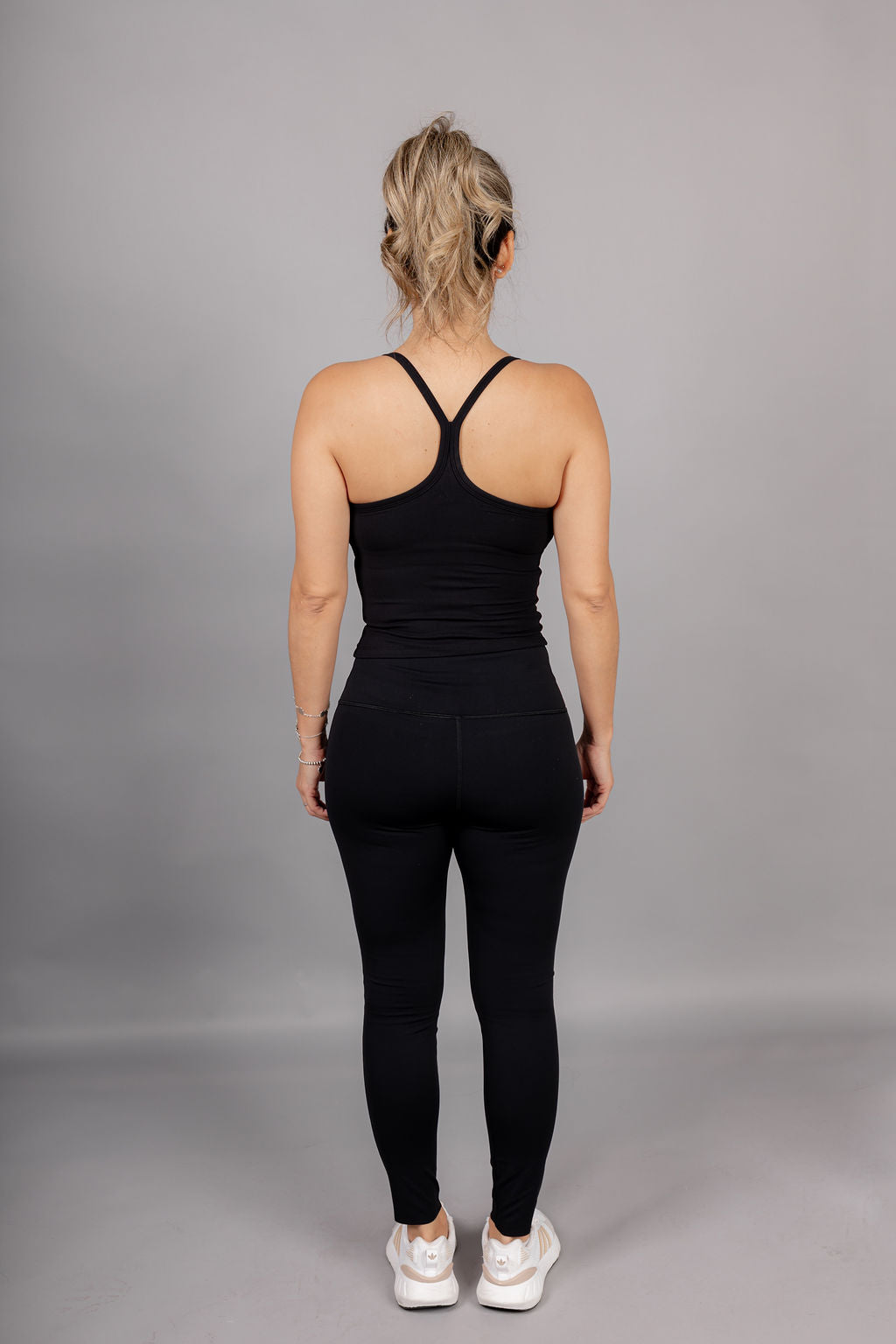 Alba Tank Bra - Negro